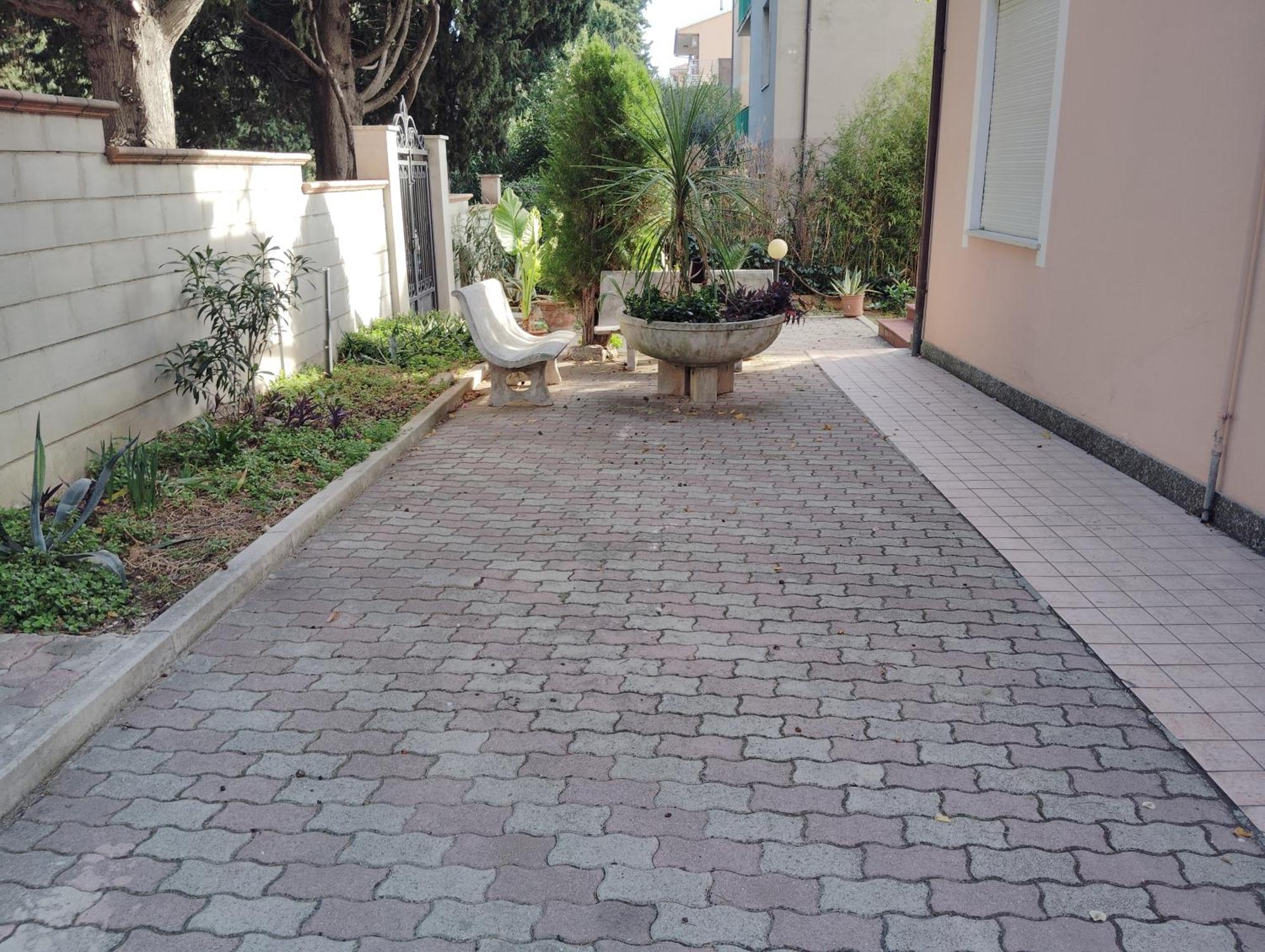 Ferienwohnung Short Lets Pescara Exterior foto
