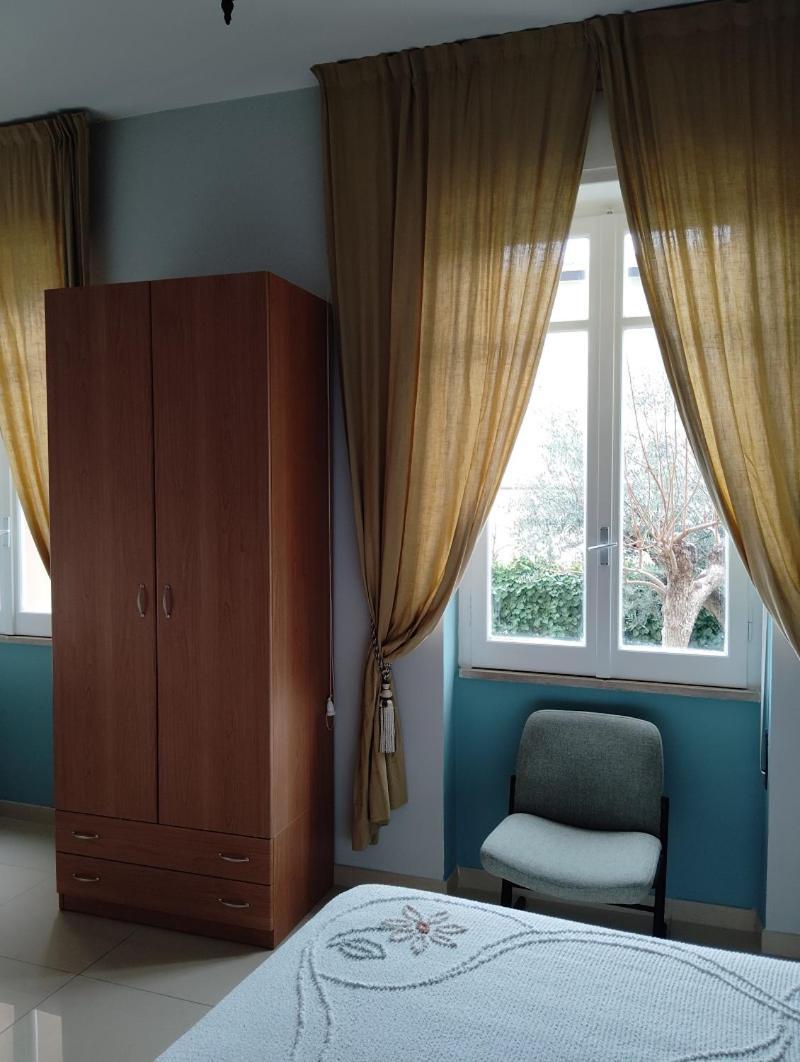 Ferienwohnung Short Lets Pescara Exterior foto