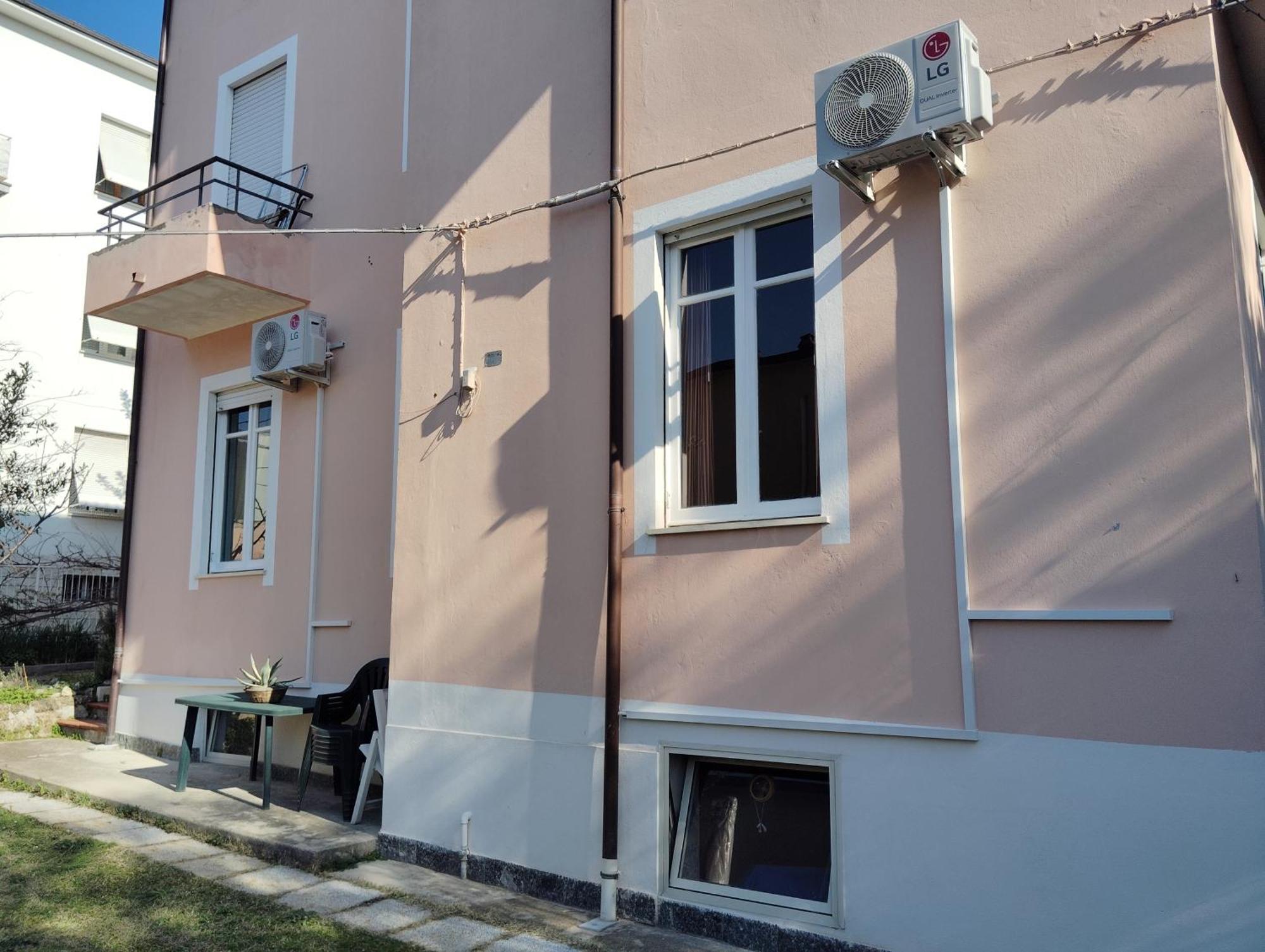 Ferienwohnung Short Lets Pescara Exterior foto