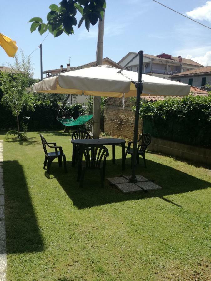 Ferienwohnung Short Lets Pescara Exterior foto